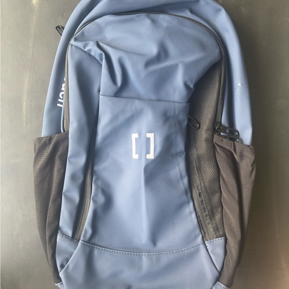 Solidcore Backpack - Picture 6 of 6